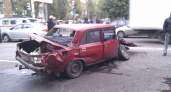 В Воронеже внедорожник смял «Жигули»