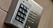 Коммунальные войны в Воронеже: кто заменит горожанам вышедшие из строя домофоны?