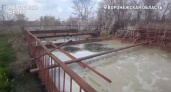В поселке под Воронежем продолжают сливать нечистоты на неработающие очистные сооружения