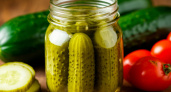 Маринованные огурчики по-грузински: 5 минут на готовку, съедят ещё быстрее — понравится любителям острых закусок