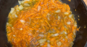 Почему я перестал жарить лук и морковь вместе: секрет, который раскрыл вкус любого блюда — запомните эту последовательность