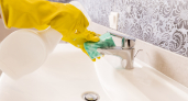4 ложки на губку — и ванна белее снега: забудьте о жёлтом налёте и ржавчине — блестит как новая