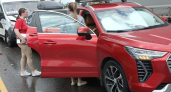 В Воронеже в ДТП столкнулись Renault и Haval вечером 29 мая