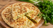 Беру лаваш и картошку — через несколько минут на столе гора вкусных лепёшек