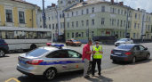 Инспектор ДПС остановил и не подходит: ждать или уехать? Ошибка может стоить денег и прав — чёткий ответ автоюриста