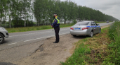 ГАИ штрафует водителей старше 40 из-за этой отметки в правах — можно даже лишиться машины: важно знать каждому водителю