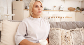Белый цвет смелых женщин: как носить его в 50-60 лет