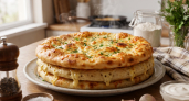 Вкуснее хачапури, проще пиццы: жарю сочные сырные лепёшки всего за 5 минут — без дрожжей и духовки