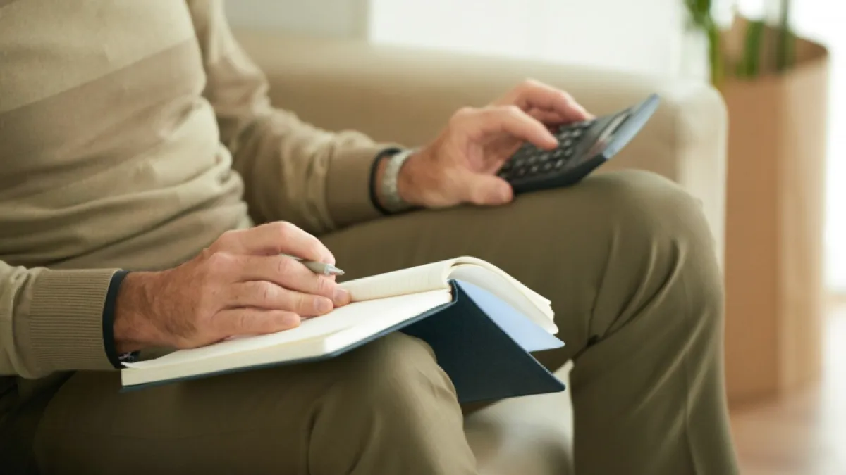 Пенсия меньше, чем ждали: как добавить тысячи рублей за стаж