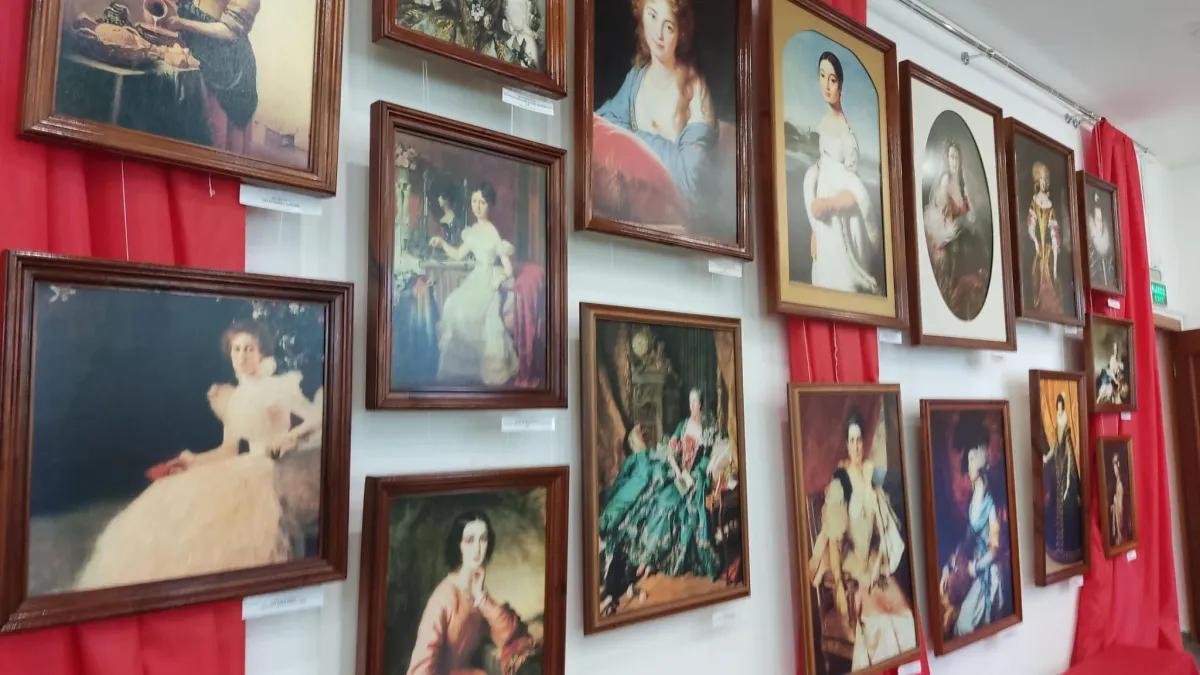 В Воронежском областном художественном музее имени Крамского открылась выставка «И красота, и вдохновенье…»