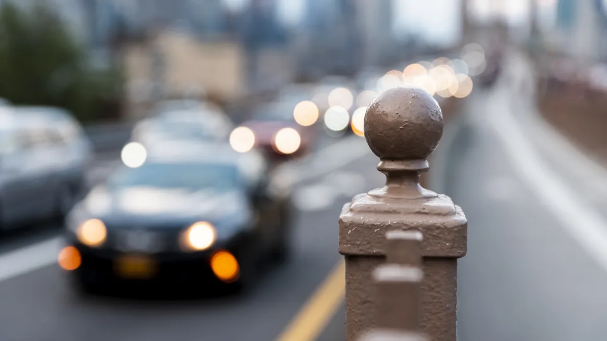 Чат-бот ГАИ «Беспределу.Нет» помог выявить нарушителей парковки в Воронеже 