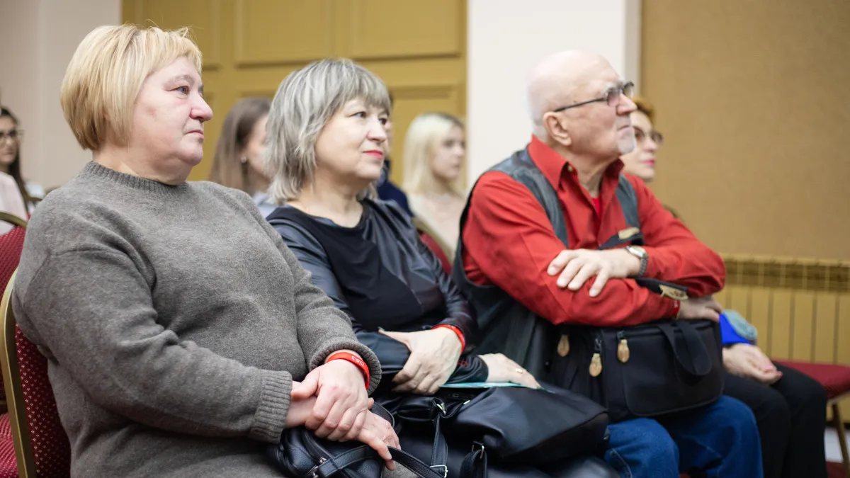 «Цифровой иммунитет»: «Новые люди» провели мастер-класс по борьбе с кибермошенничеством для воронежцев старшего поколения