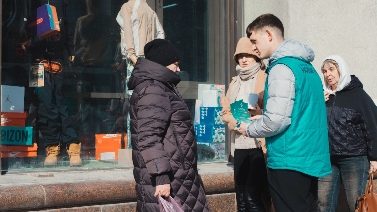 «Новые люди» в Воронеже провели рейд по запрету продажи зажигалок и газовых баллончиков детям