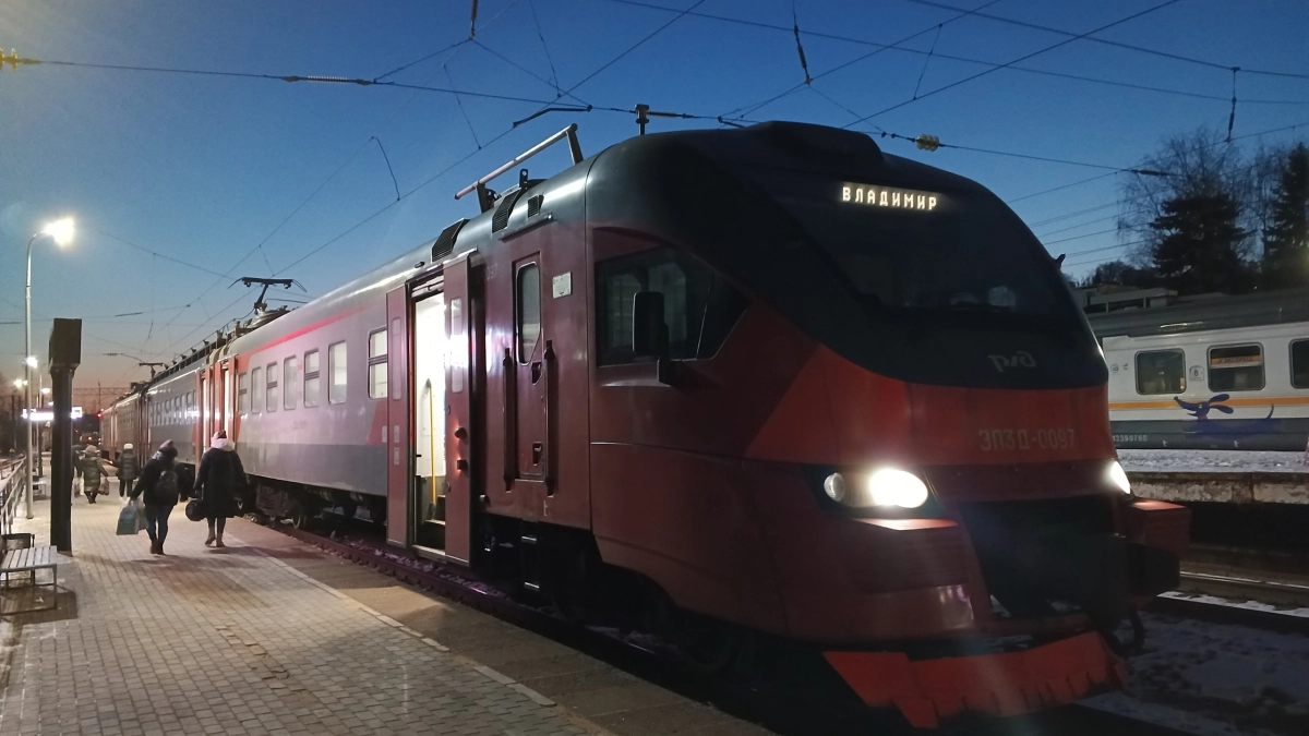 РЖД запустят новый туристический поезд «Вдохновение эпох»: путешествие по лермонтовским и есенинским местам