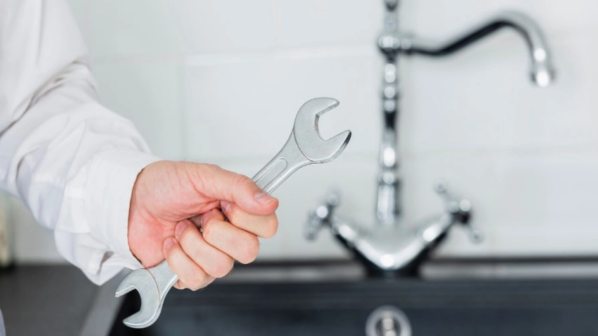 Опасный кран на горячей воде: что ломается первым и как не прогадать