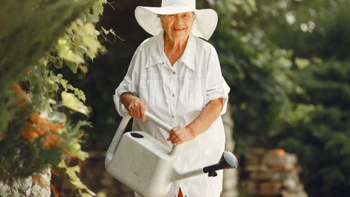 45 рублей против клещей: смесь на спирту и уксусе, которая работает даже в лесу