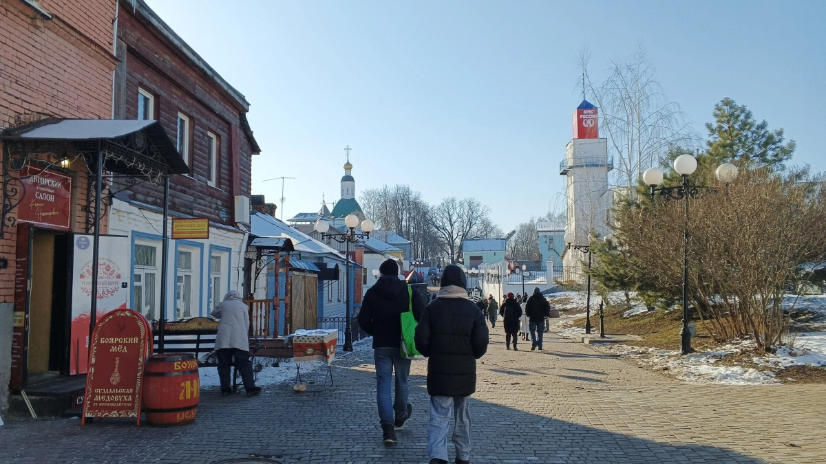 Сосед снял всю пенсию в первый же день и попал под проверку: новые правила, о которых молчат