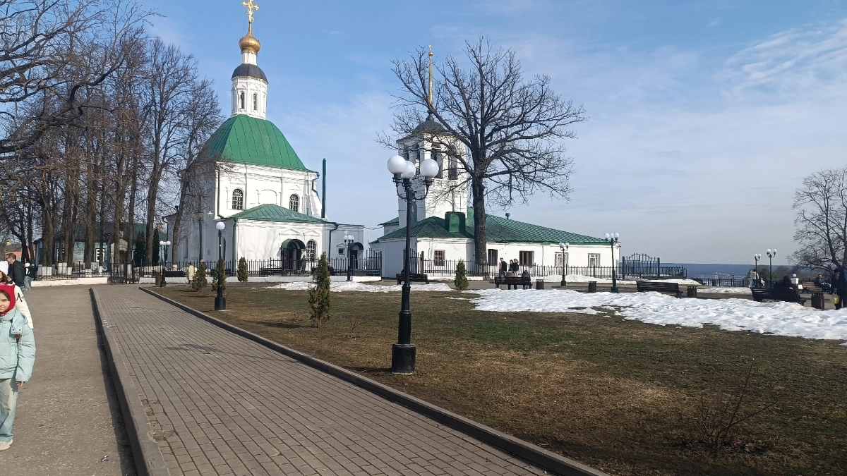 Воронежскую область на неделе ждут дожди, заморозки и сильный ветер