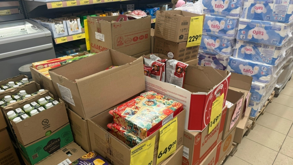 Распродажа в «Чижике»: на что обратить внимание в апреле — обзор товаров для дома, одежды и электроники