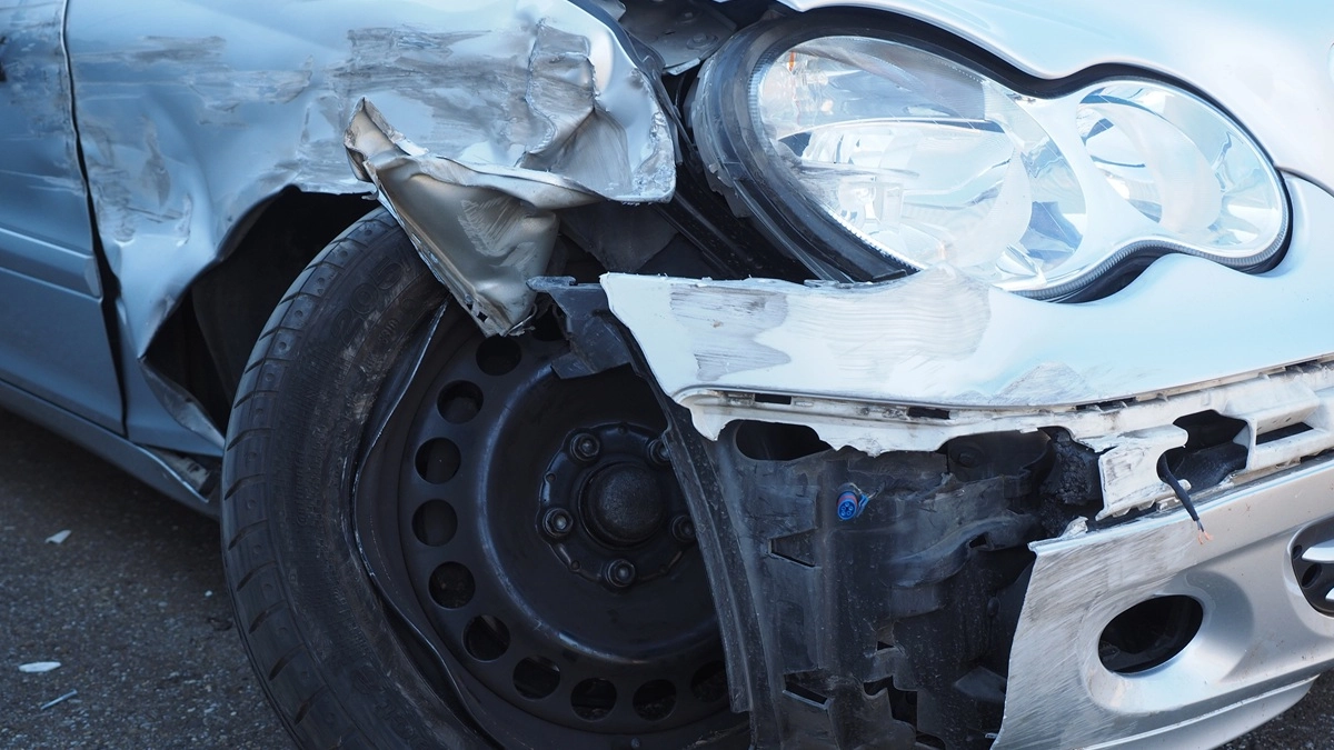 Дом и две машины повредили дроны в Воронежской области