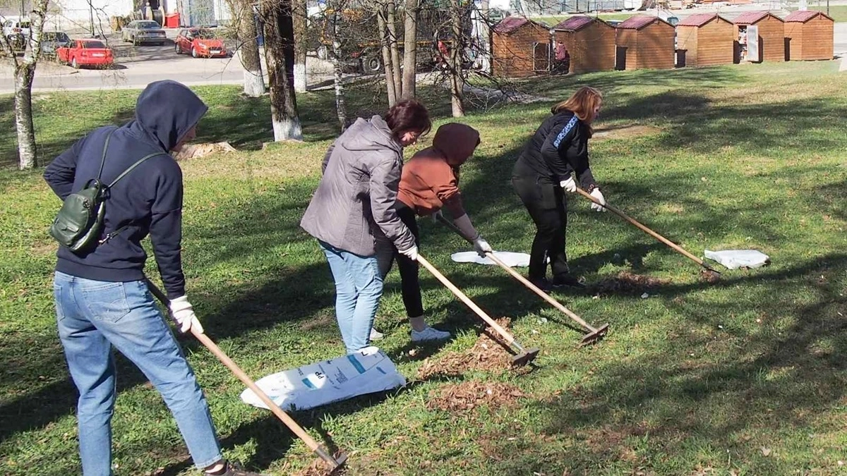 Присоединиться к общегородскому субботнику приглашают воронежцев