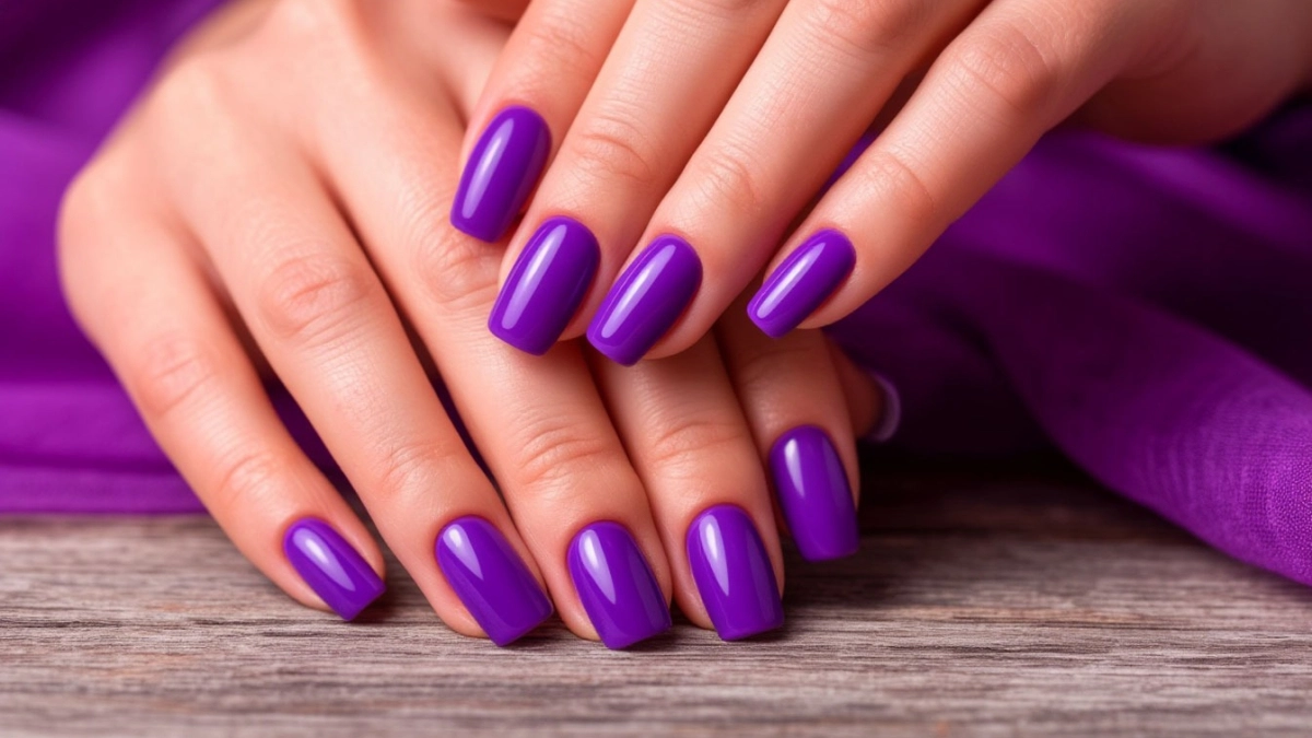 Такой маникюр не спутаешь с дешёвкой: выглядит дорого и ухоженно — главные оттенки весны 2026