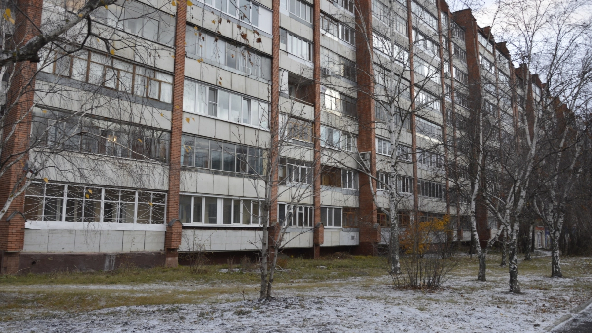 Три ограничения для владельцев долей в квартире: что нельзя делать без соседей