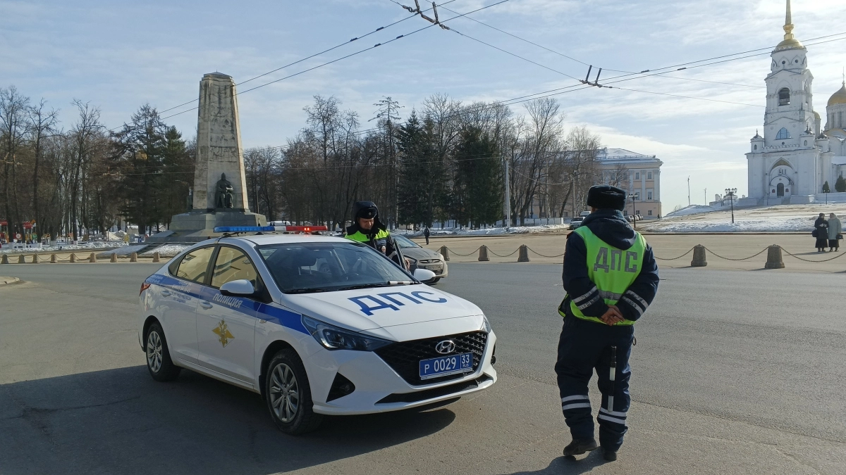 Новые штрафы, которые вводят летом 2026: что нужно знать водителям