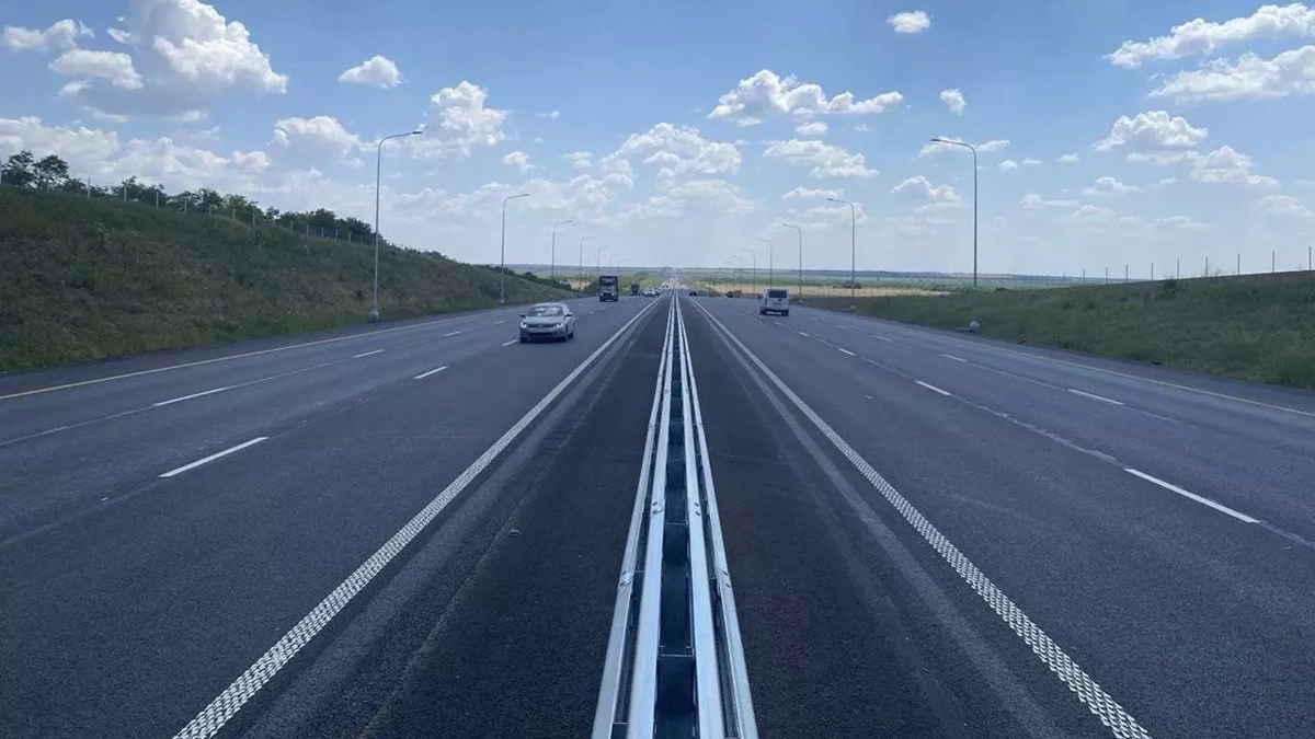Из-за аварии закрыли движение по федеральной трассе в сторону Воронежа