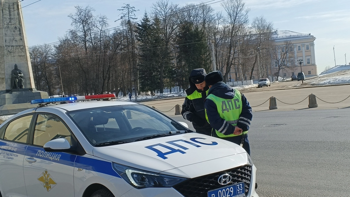 Может ли инспектор ДПС потребовать медицинскую справку у водителя: делюсь, как закон защищает пенсионеров