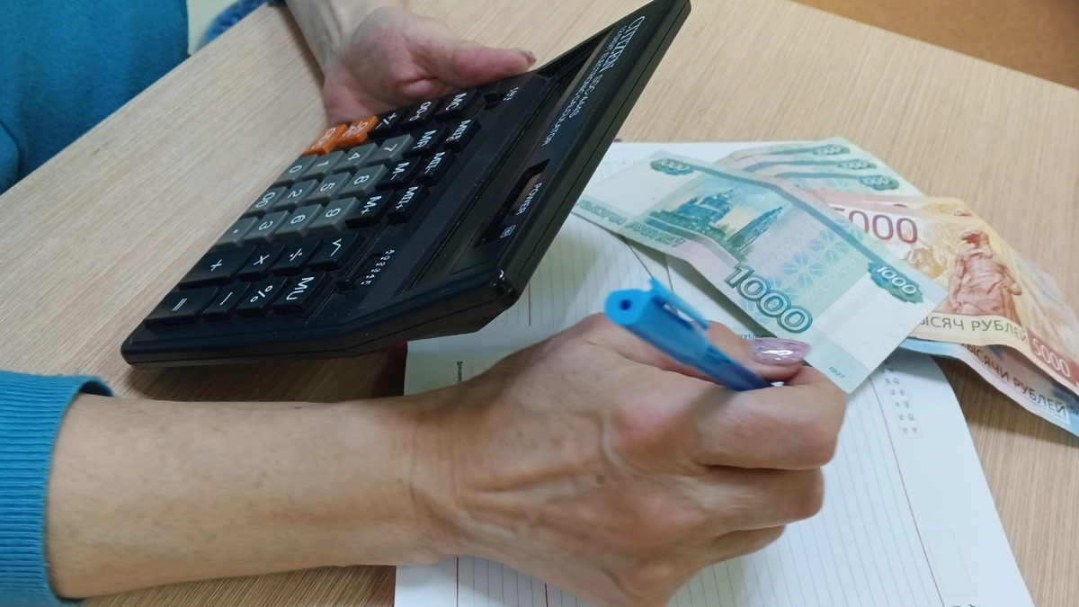 Доля «коммуналки» в тратах воронежцев за платные услуги выросла до 35,9%