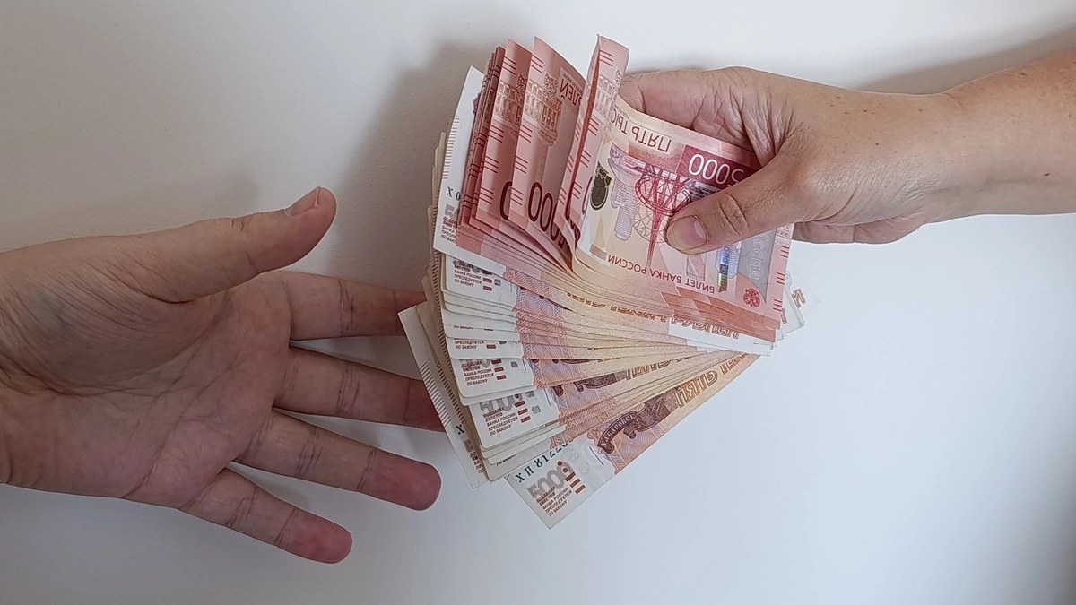 В Воронежской области треть работодателей увеличила оклады с начала года