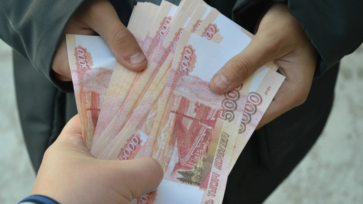 Кому положены выплаты от государства за уход за родственниками и как их получить без хлопот — это важно знать