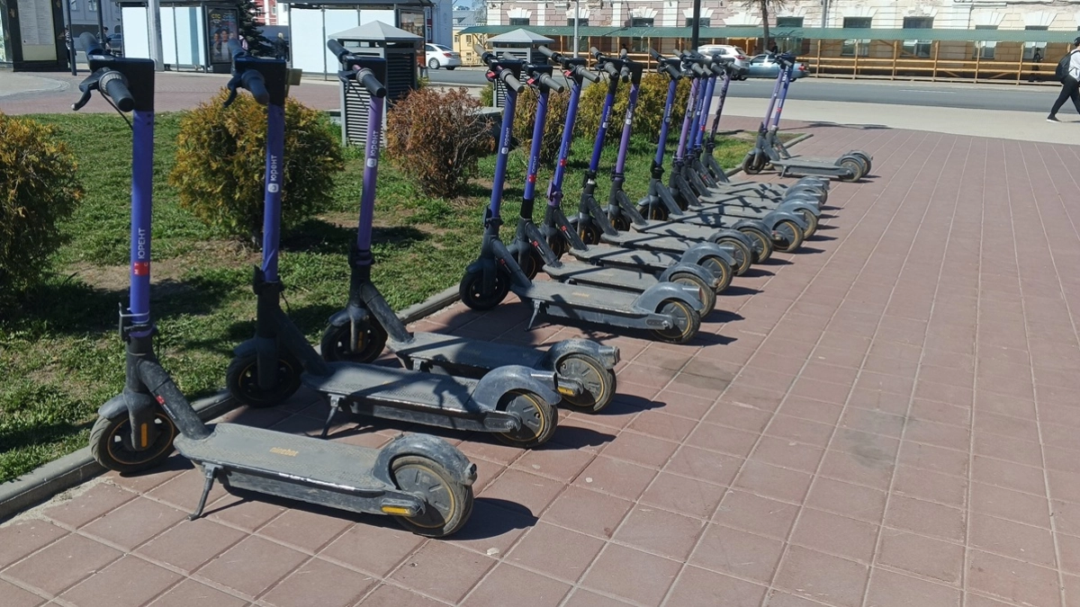 Госномера для электросамокатов предложили установить в Воронеже