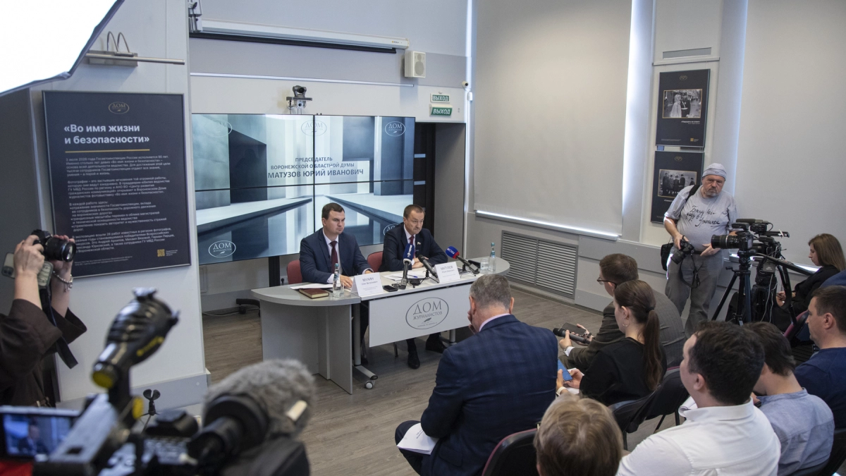 Воронежским депутатам ограничили выезд из области