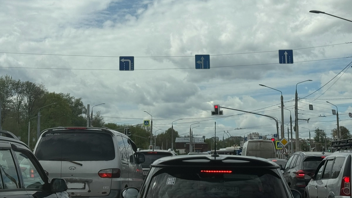 За сколько метров до камеры ГАИ нужно тормозить, чтобы не нарваться на штраф: автоэксперт дал точный ответ