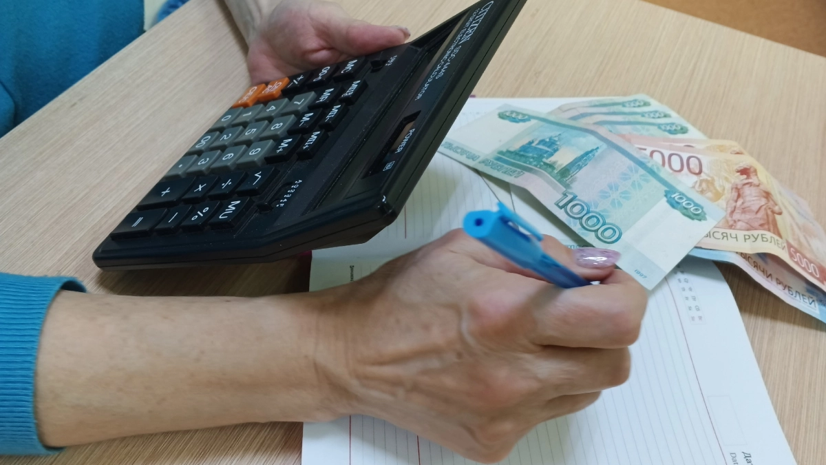 Надбавка к пенсии за стаж до 2002 года: что такое валоризация и как её проверить