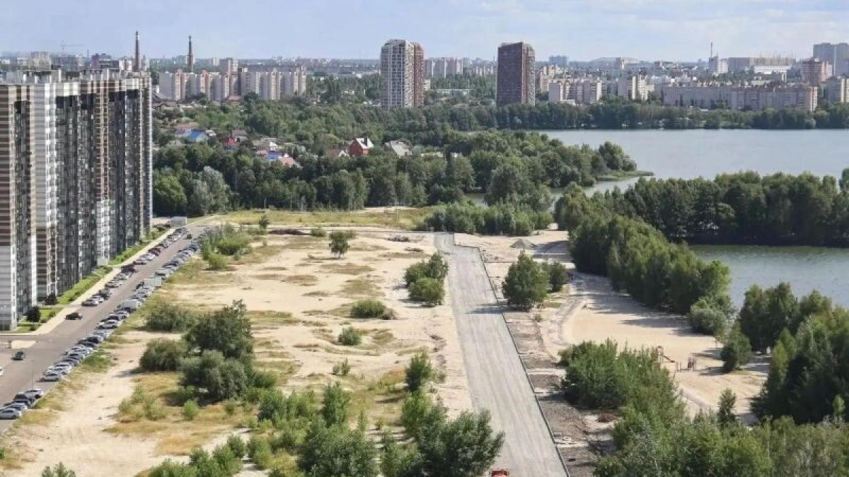 На набережной Артамонова в Воронеже появились первые признаки благоустройства