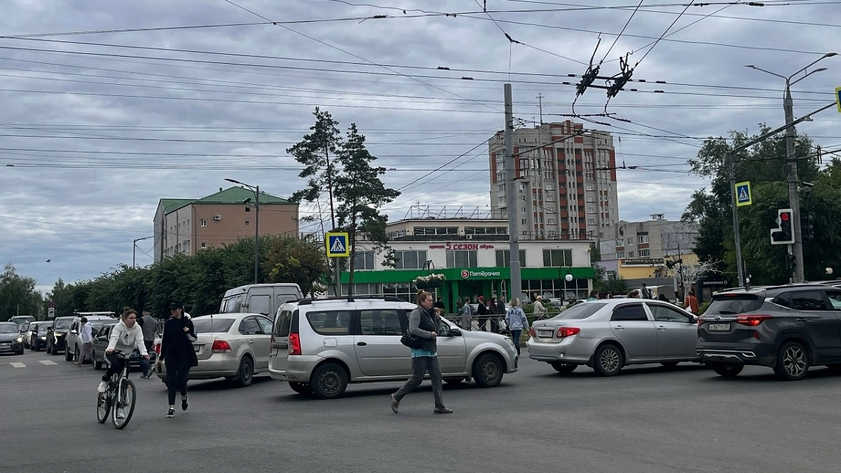 Приехал в Россию и обалдел: «Кажется, я в будущем» — 7 вещей, шокировавших норвежца, от метро до дорог
