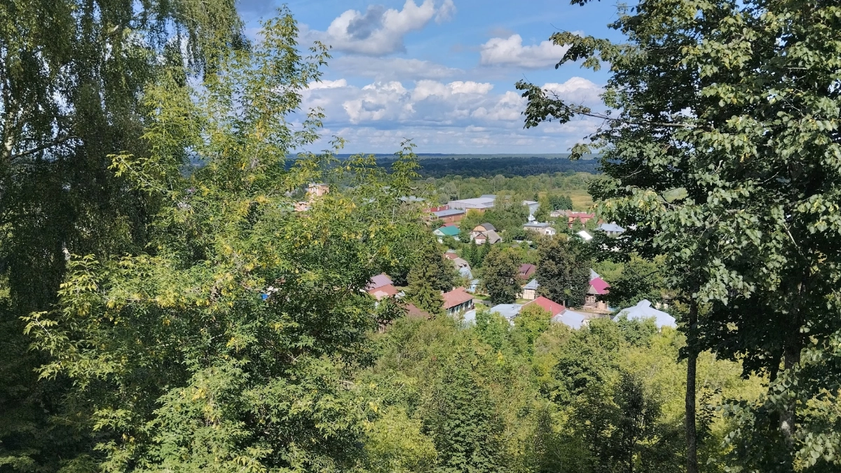 Весам улыбнётся редкая удача, а Стрельцов потянет в старое болото: гороскоп на 4 сентября — один неожиданный поворот перекроит планы знаков