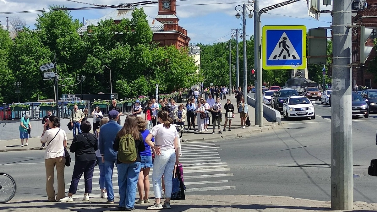 Верховный суд разъяснил: вот как теперь нужно пропускать пешеходов по новым правилам — иначе нарвётесь на штраф