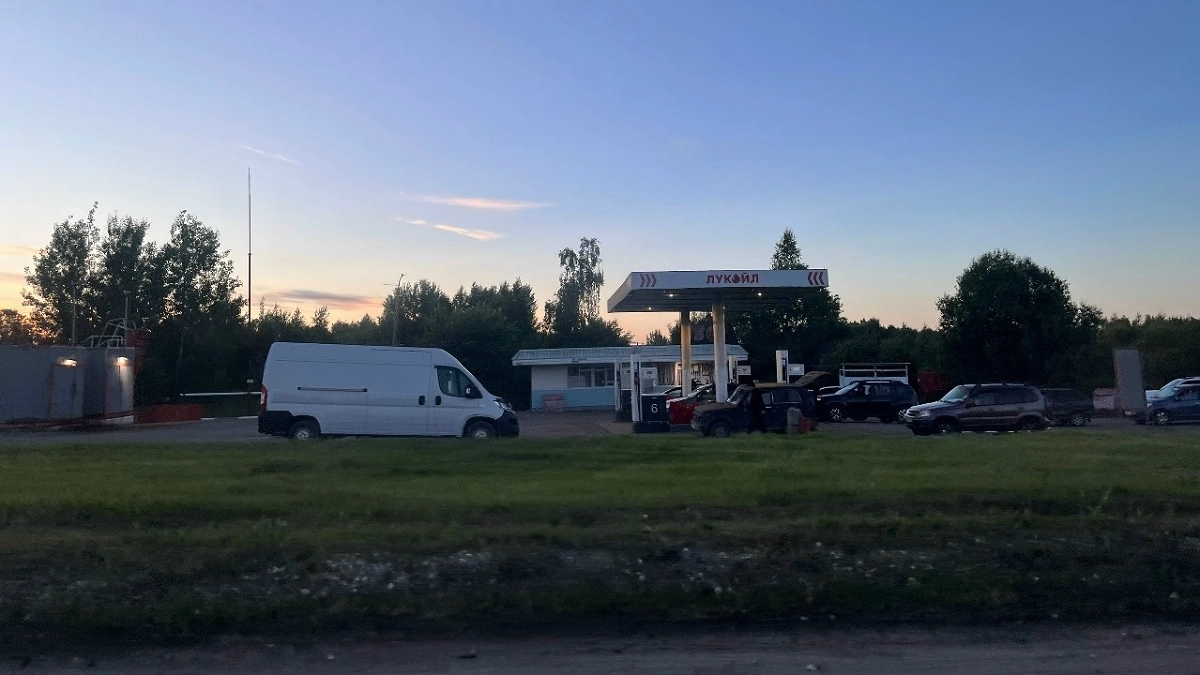 Можно ли лить 92-й бензин вместо 95-го: автоэксперты поставили жирную точку в вопросе — вот что будет с двигателем