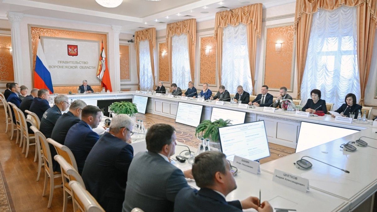 Гусев призвал работодателей подключиться к вакцинации от гриппа