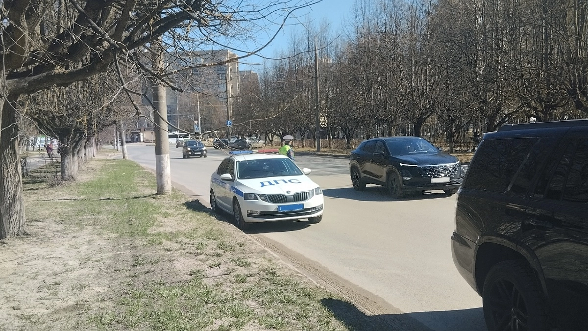 Автомобилисты с категорией В получили неожиданный бонус: на чём ещё можно ездить — чёткий ответ ГАИ
