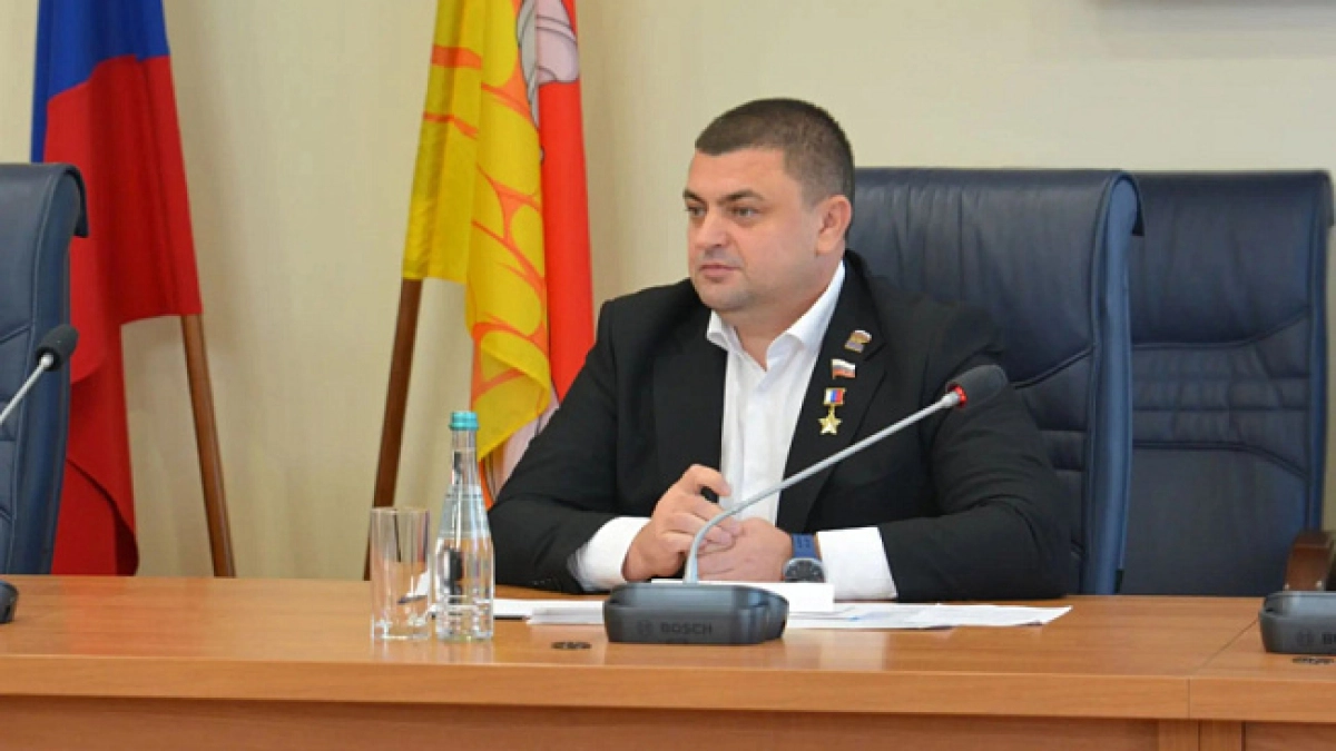 Дьяченко встретился с ветеранами и семьями бойцов