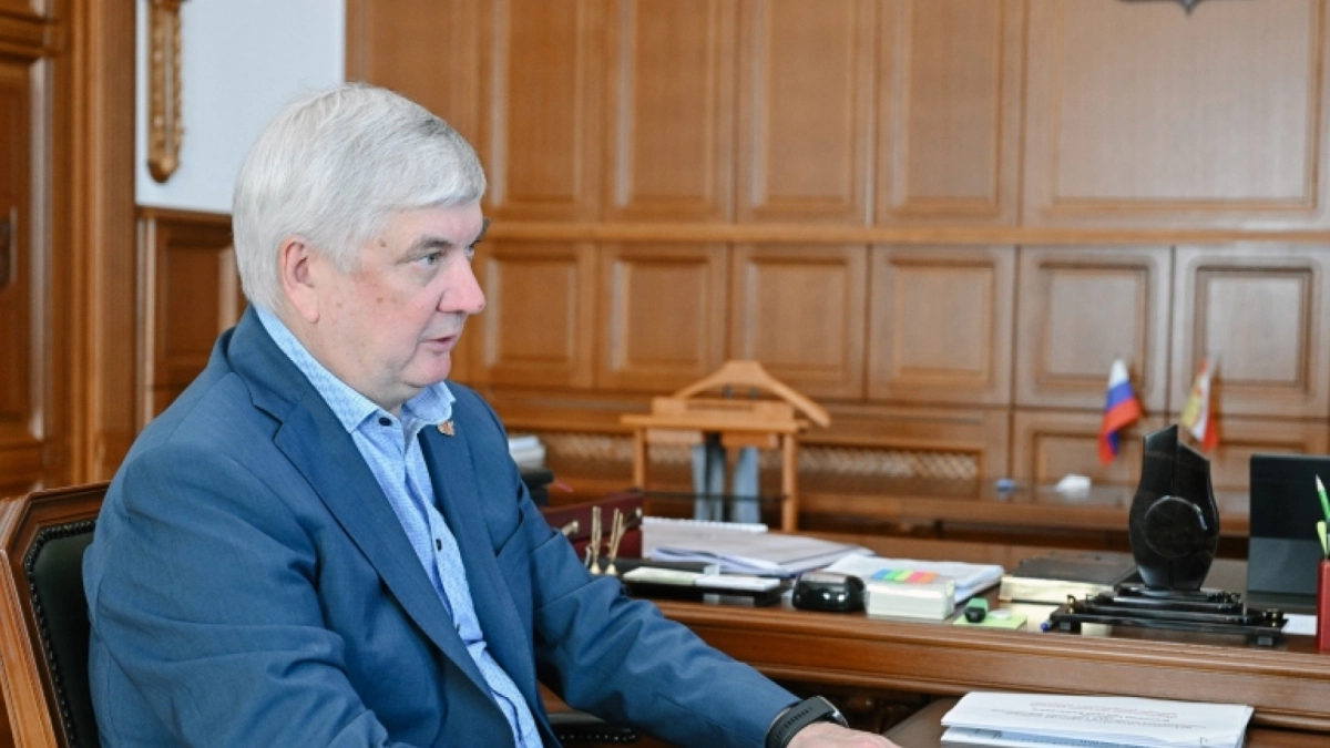 В Семилуках планируют построить футбольное поле с беговыми дорожками
