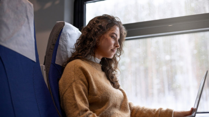 Можно ли занять чужое место в поезде, если оно пустует? Откровенный разбор с проводником